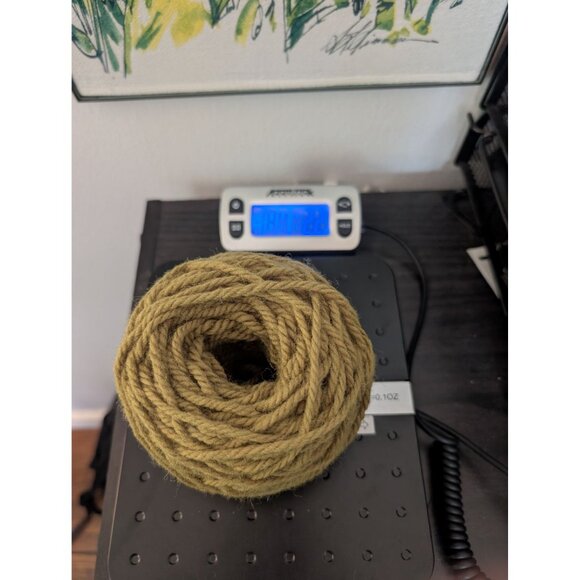 Lot of 7 Bulky Weight Yarn Remnants/Scraps - Picture 5 of 8